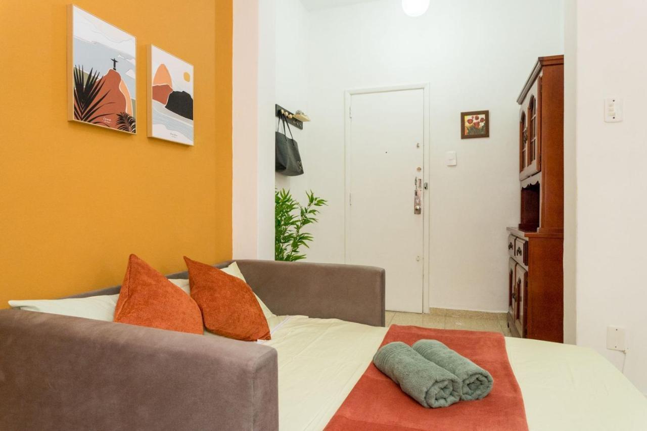 Conforto E Relax, Caminhando Para A Praia De Copacabana, Quarto E Sala, Completo, Com Wi Fi, Cozinha, Ar Condicionado Rio de Janeiro Bagian luar foto